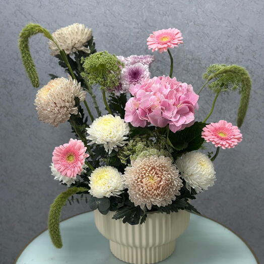 Elegant Pastel Hydrangea   Deco Delight Bouquet