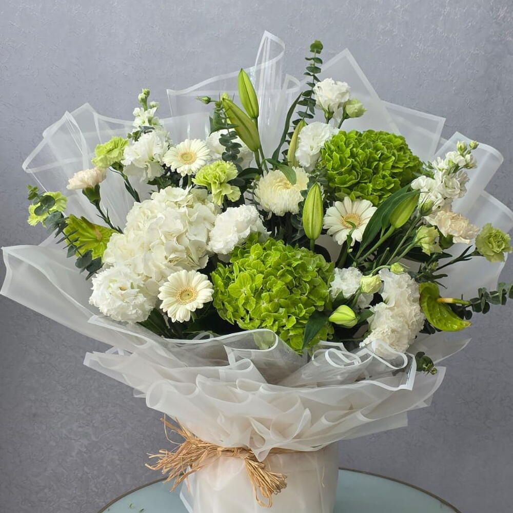 Elegant Mixed Bouquet with Hydrangeas, Gerberas Lilies