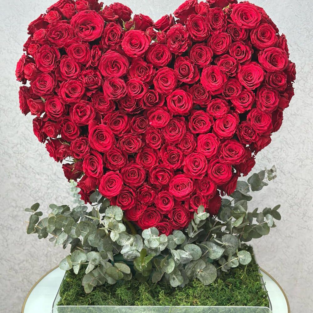 Heart Shaped Red Roses Arrangement