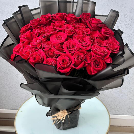 Luxurious Red Rose Bouquet