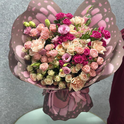 Elegant Mixed Baby Rose   Peach Estoma Bouquet with White Roses